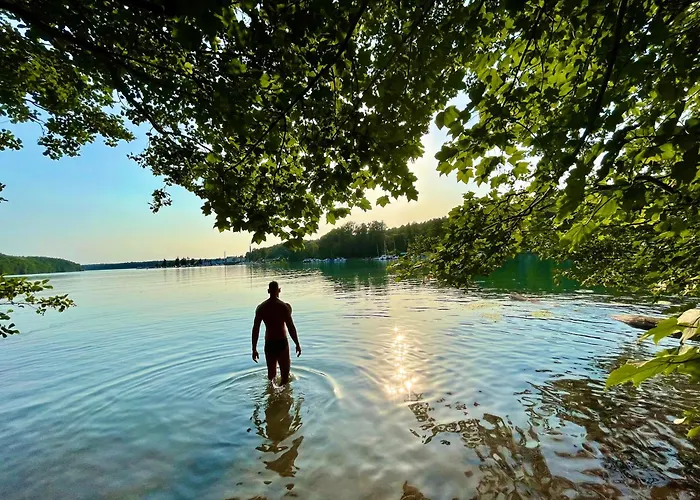 Haus 2 Am Grimnitzsee - Hochwertiges Design, Mit Eigenem Garten Und Nah Am بيت للعطل *