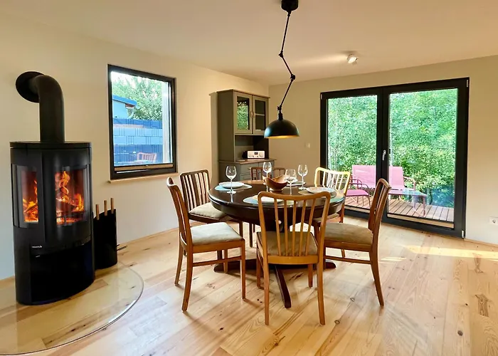 Haus 2 Am Grimnitzsee - Hochwertiges Design, Mit Eigenem Garten Und Nah Am بيت للعطل